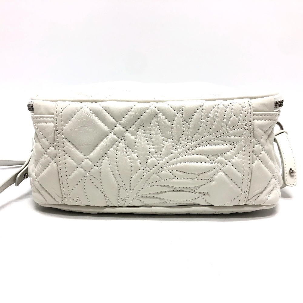 BALENCIAGA Quilted Blanket Square Bag Shoulder Handbag Leather White - Picture 5 of 9